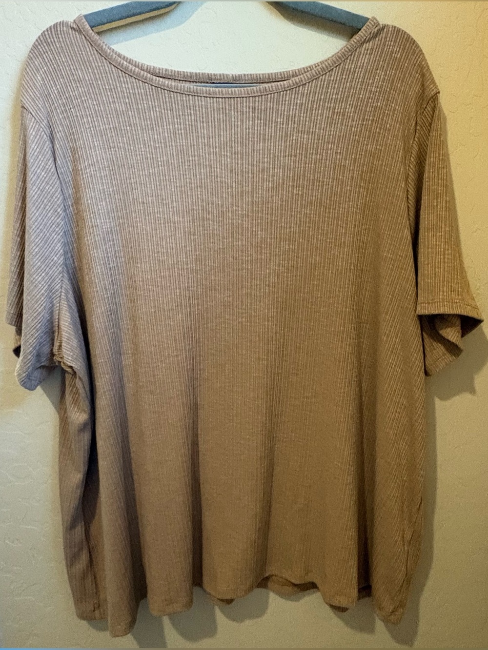 Old Navy Ribbed Short-Sleeve Tee in Taupe